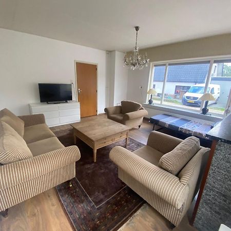 Aangename En Zeer Rustig Gelegen Vakantiewoning Westdorpe Экстерьер фото