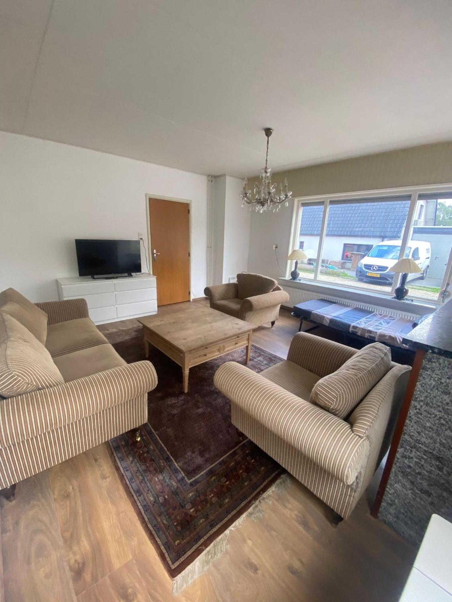 Aangename En Zeer Rustig Gelegen Vakantiewoning Westdorpe Экстерьер фото